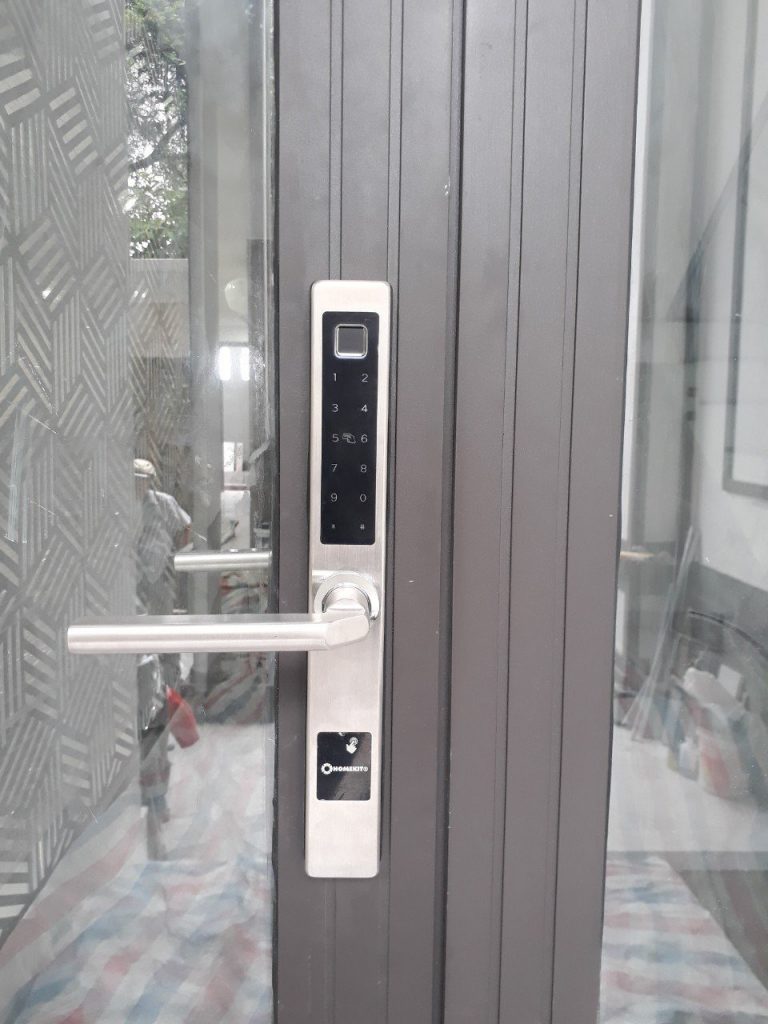 Khoá Vân Tay Điều Khiển Từ Xa Cho Cửa Nhôm Kính AB-13D - Image 2