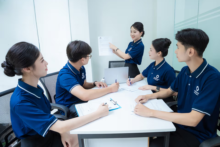 Đội ngũ HomeDash tham gia đào tạo và cập nhật công nghệ nhà thông minh mới nhất
